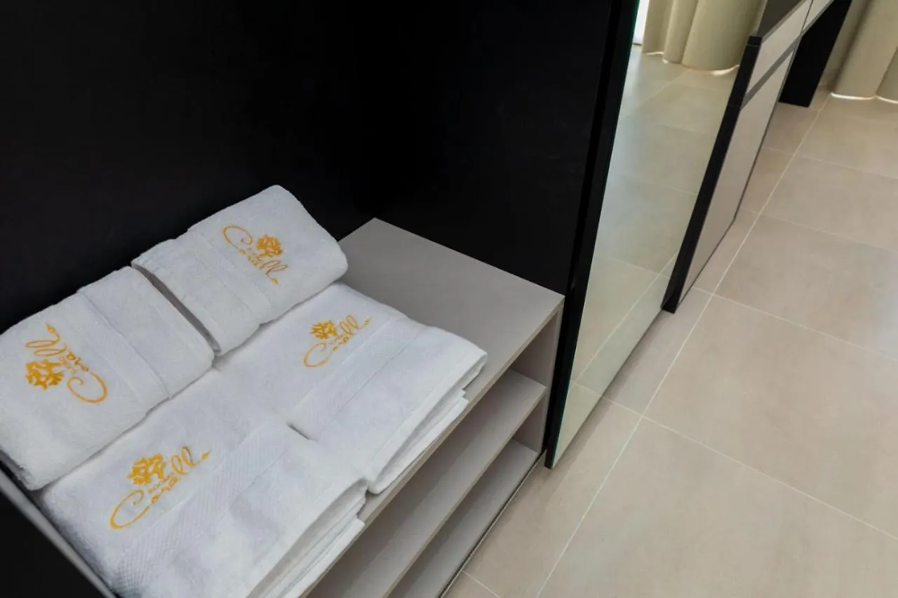 Corallo Rooms Himara Hotel